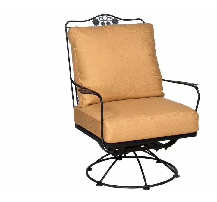Woodard Briarwood Swivel Rocking Lounge Chair