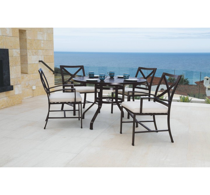 La Jolla Aluminum 48" Round Dining Table - Lifestyle in Set