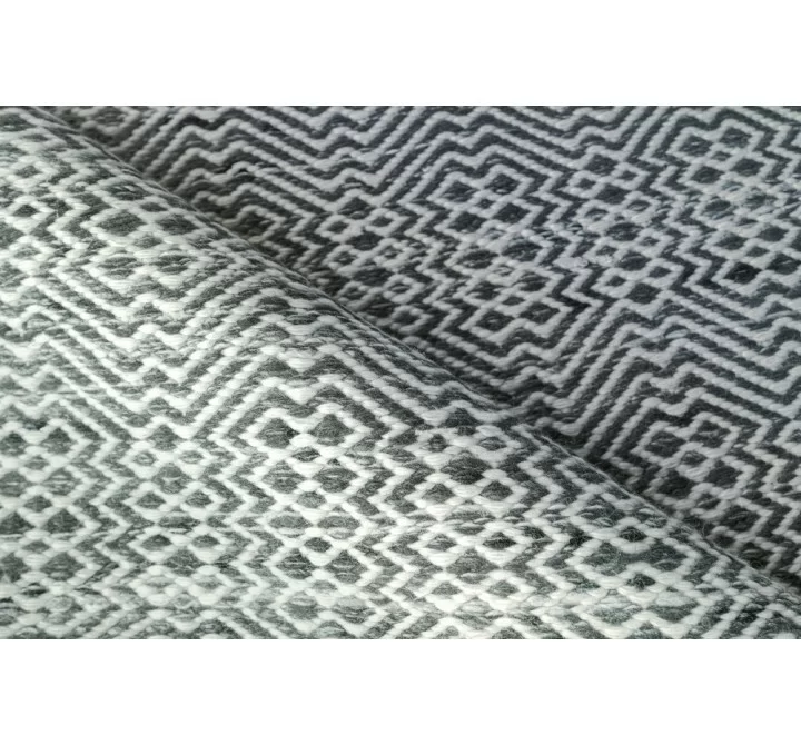 Exquisite Rugs Echo INDOOR/OUTDOOR Handmade Flatwoven PET yarn Area Rug - Black/Ivory Folded View