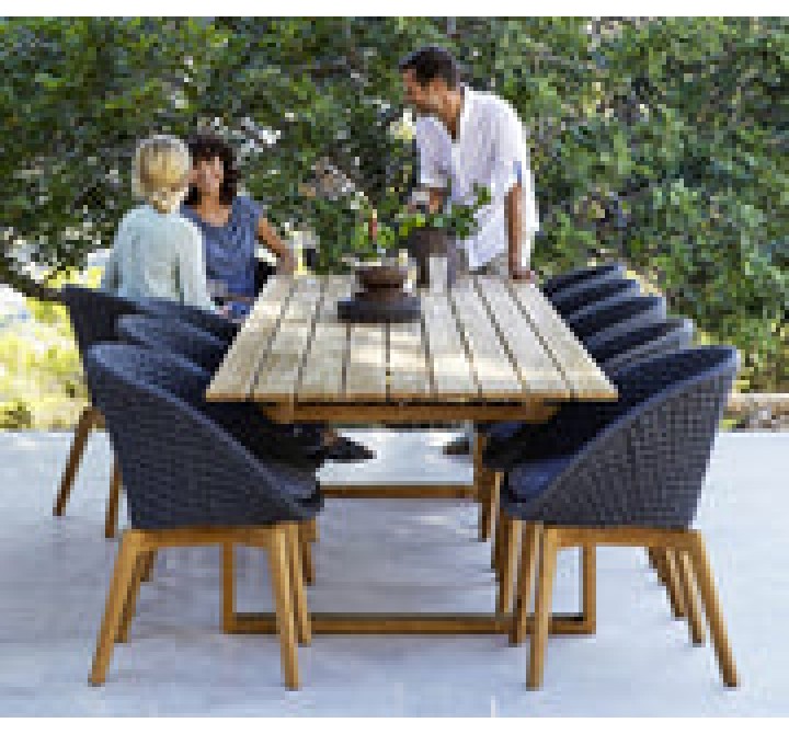 Cane-Line Endless Table, Dining Set