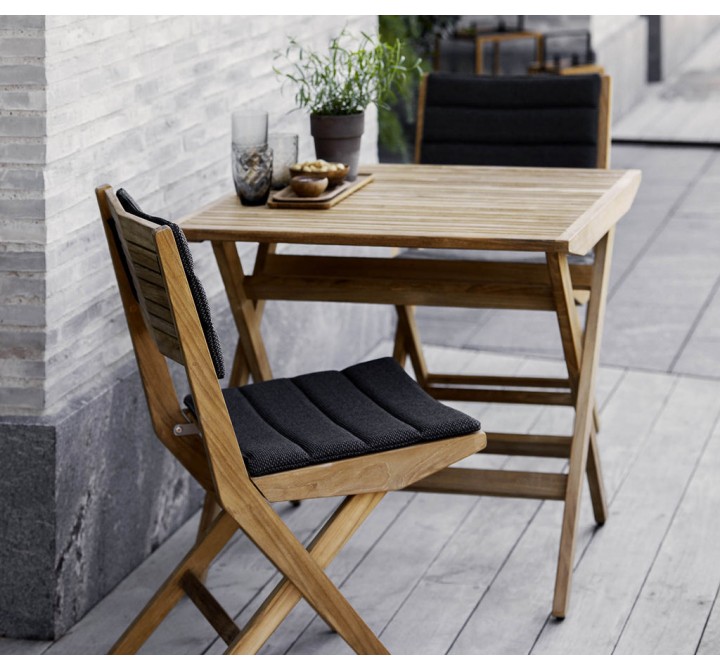 Cane-Line Flip Folding Chair & Table