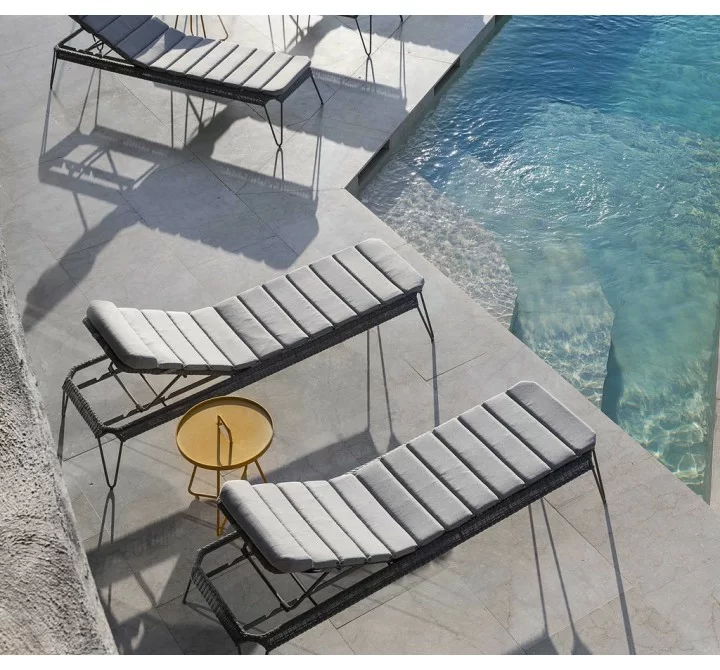 Cane-Line Breeze Sunbed, Stackable