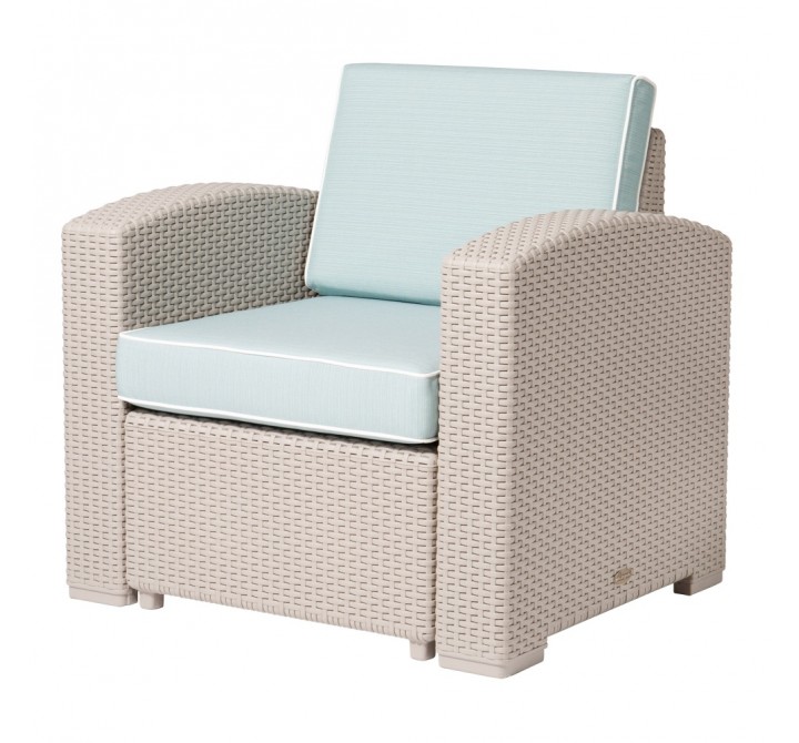 Lagoon Magnolia Grey Rattan Club Chair With Blue Cushion 