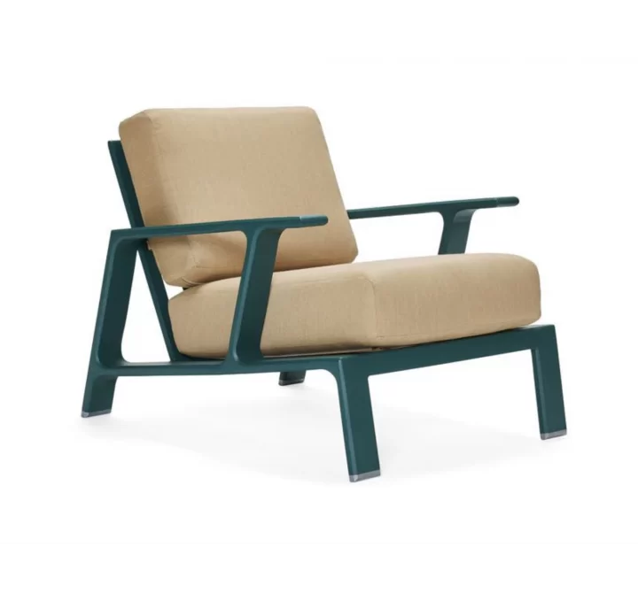 Woodard Elevation Lounge Chair -  Angled