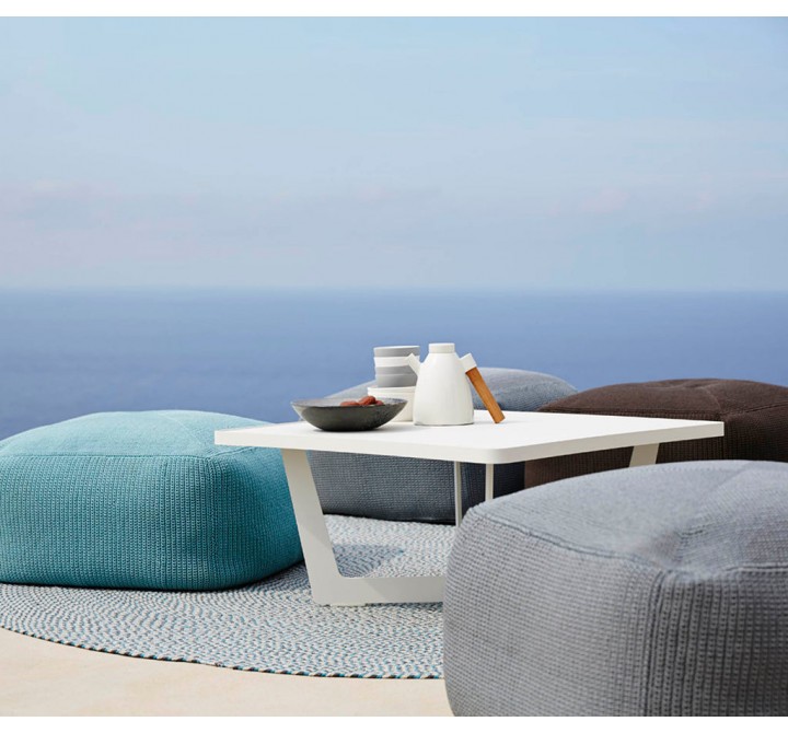 Cane-Line Divine Footstool Open Sky VIew