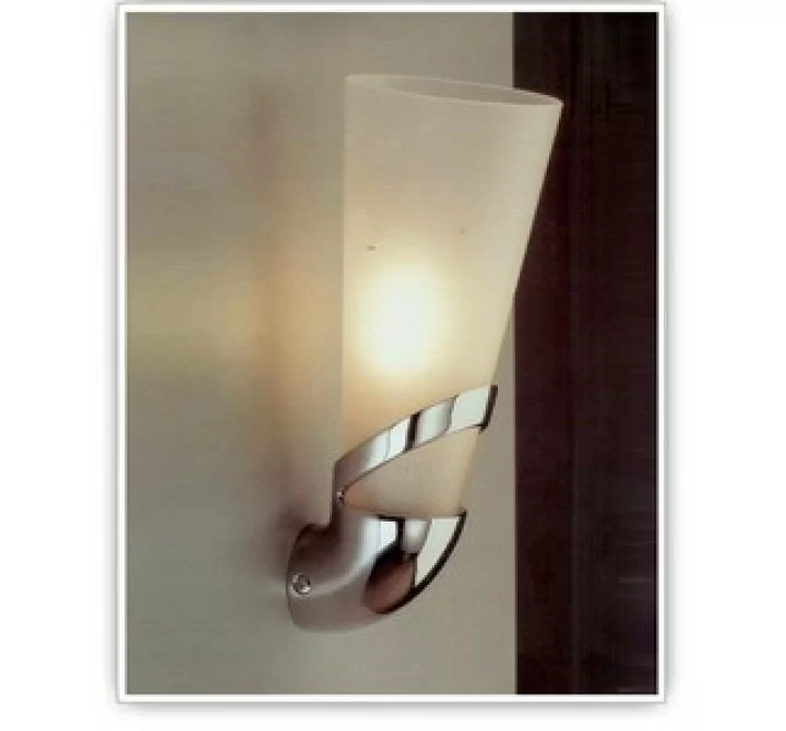 Tango Lighting Carpyen 851 Wall Light
