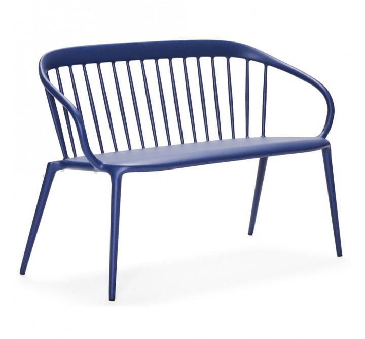 Woodard Windsor Bench - Angled