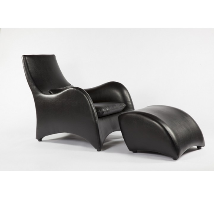 Stilnovo The Tampere Lounge Chair and Ottoman