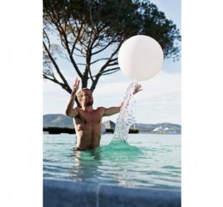 Infinita Lighting Globe LED Element with 19.7 Inch Diameter PE Ball