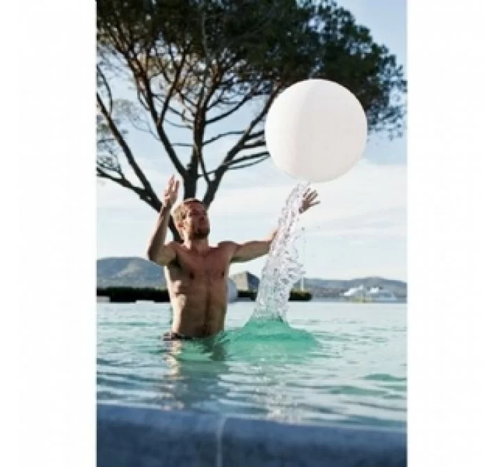 Infinita Lighting Globe LED Element with 19.7 Inch Diameter PE Ball