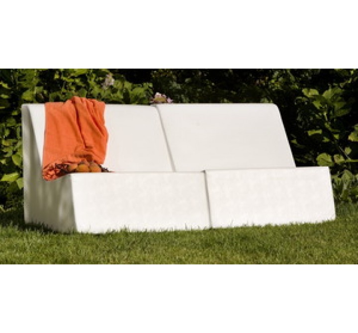 La Fete Check Deep Lounge Chair - Lifestyle 