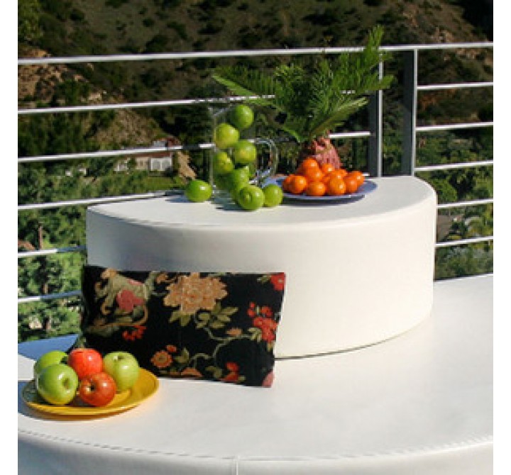 La Fete Demi-Stack Tops Moon Pad - Lifestyle