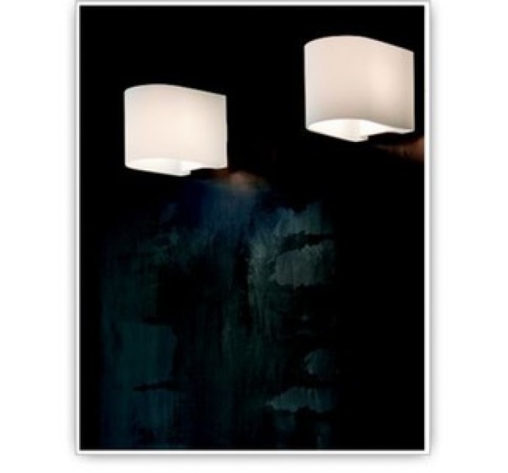 Tango Lighting Carpyen Nuit Wall Light
