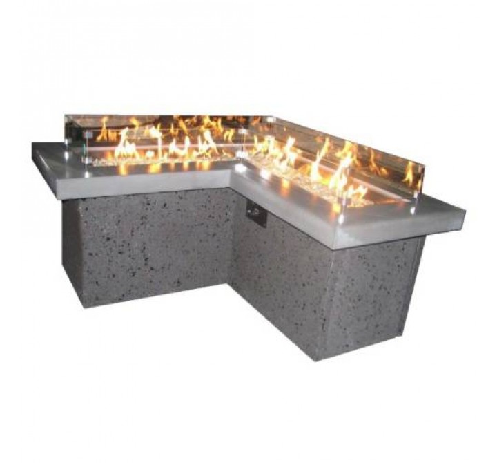 Outdoor Greatroom Company The Pointe L-Shaped Crystal Fire Pit Table - Lit