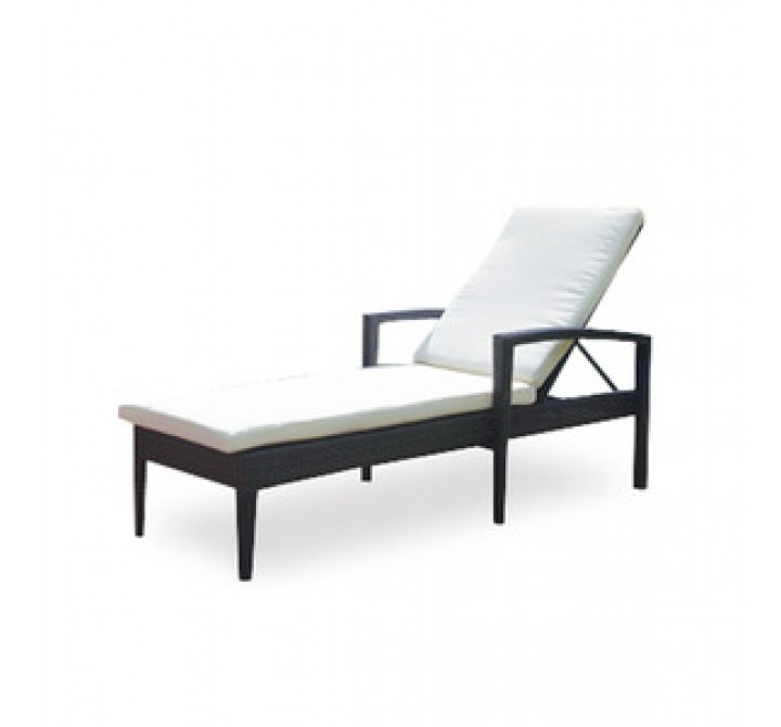 DecoScapes Zen Chaise Lounge