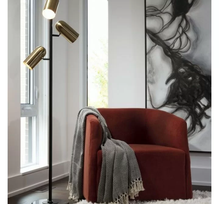 Sunpan Serenade Lounge Chair Treasure Russet - Lifestyle