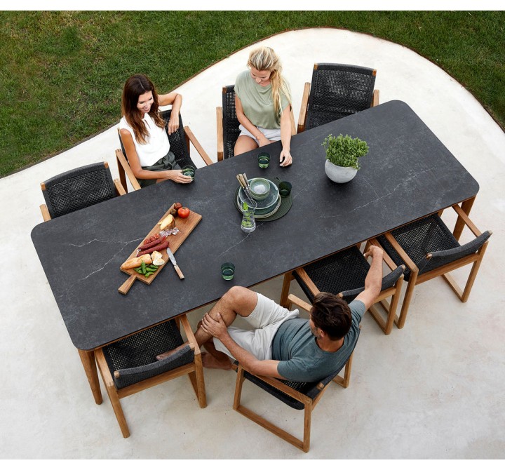 Cane-line Aspect dining table - Fossil black, hotel table top