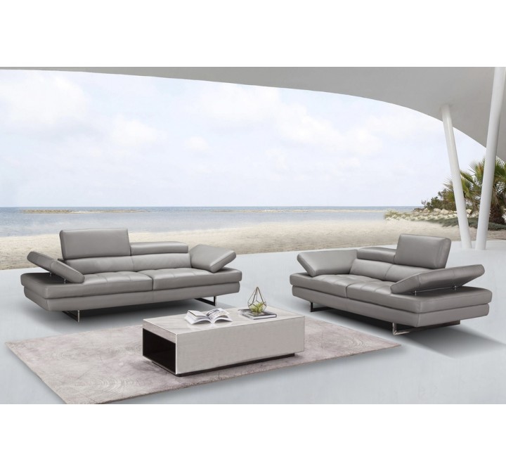 J&M Furniture Aurora Loveseat