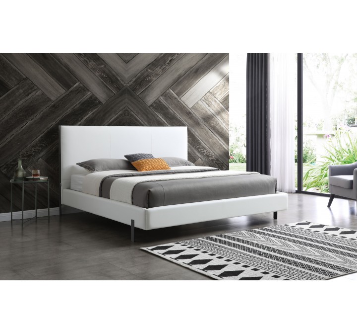 Whiteline Modern Living Hollywood King Bed In Fully Upholstered White faux Leather - Lifestyle