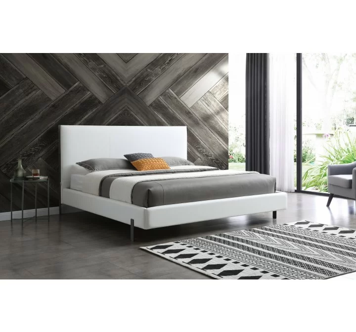 Whiteline Modern Living Hollywood King Bed In Fully Upholstered White faux Leather - Lifestyle
