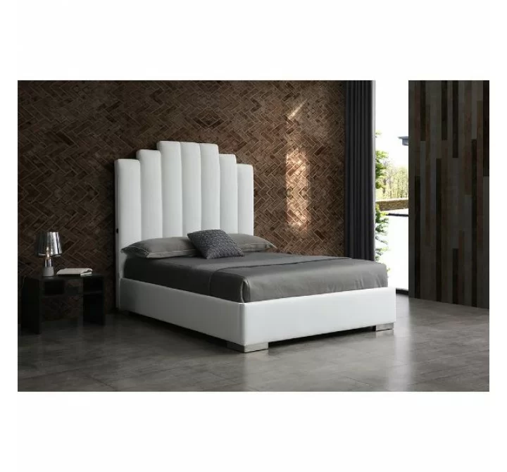 Whiteline Modern Living Jordan Queen Bed In Fully Upholstered White Velvet Fabric - Lifestyle