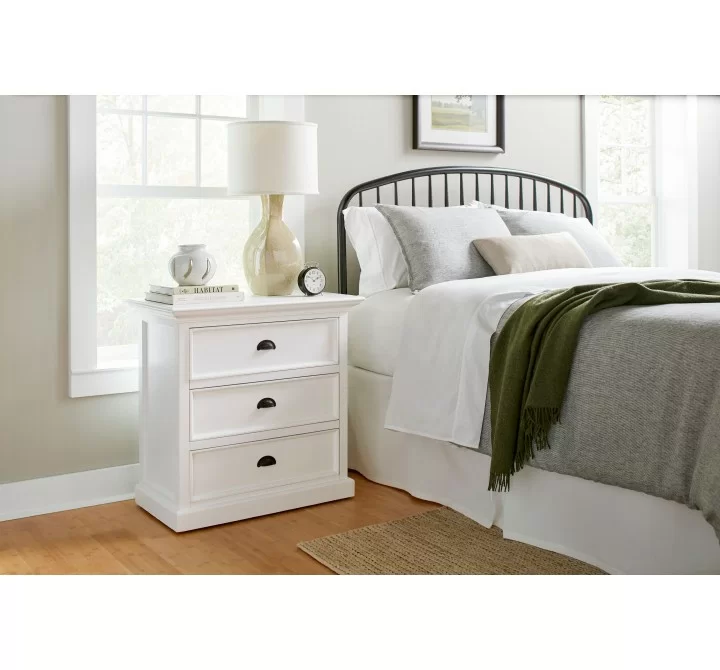 Nova Solo Bedside Drawer Unit - Lifestyle