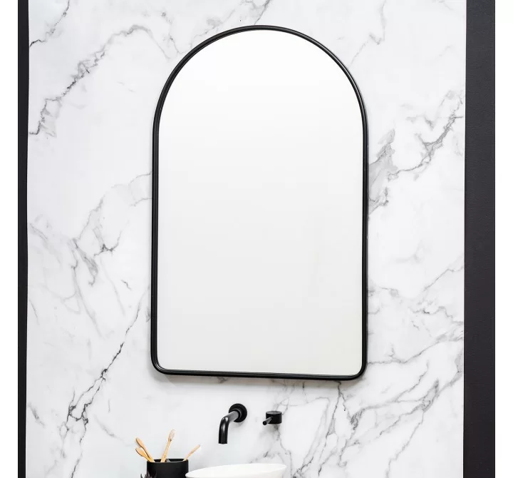 Colca Silver Wall Mirror - Lifestyle