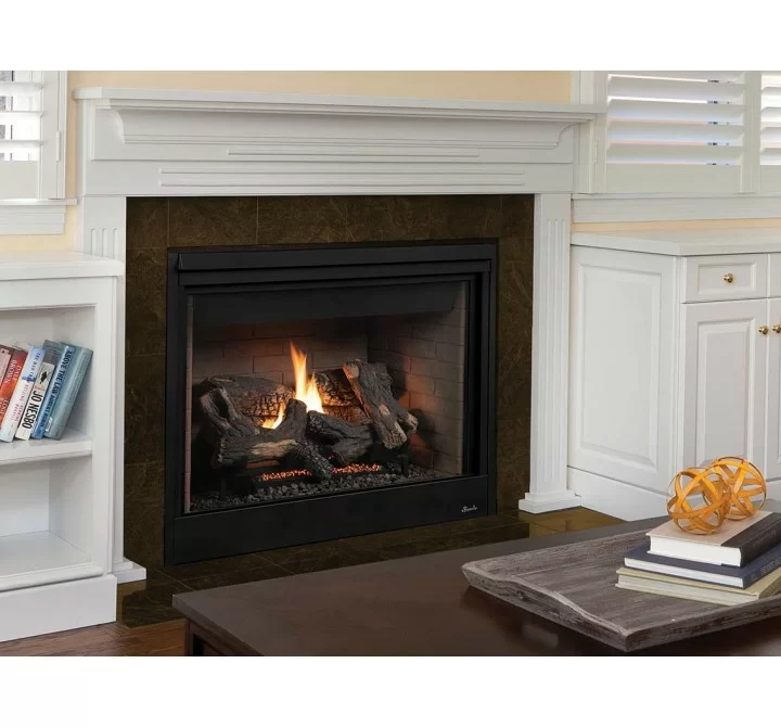 Superior Fireplaces 40" Direct-Vent With Electronic Ignition And Black Interior - Lifestyle