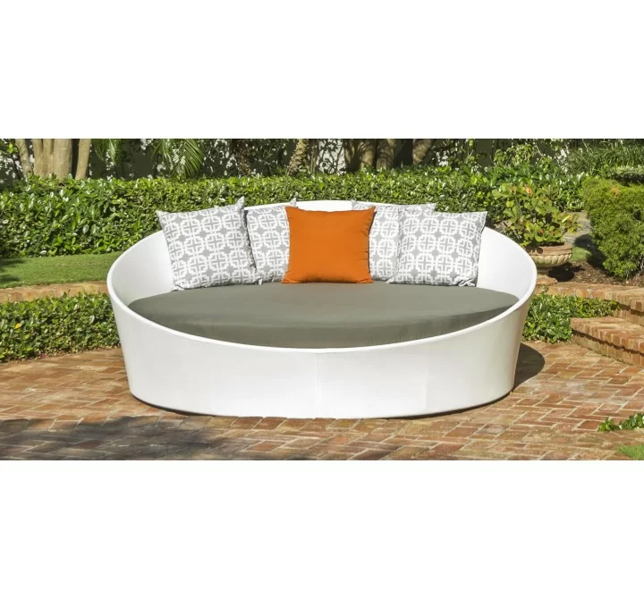 Source Outdoor Furniture Cosmo Aluminum Daybed 1
