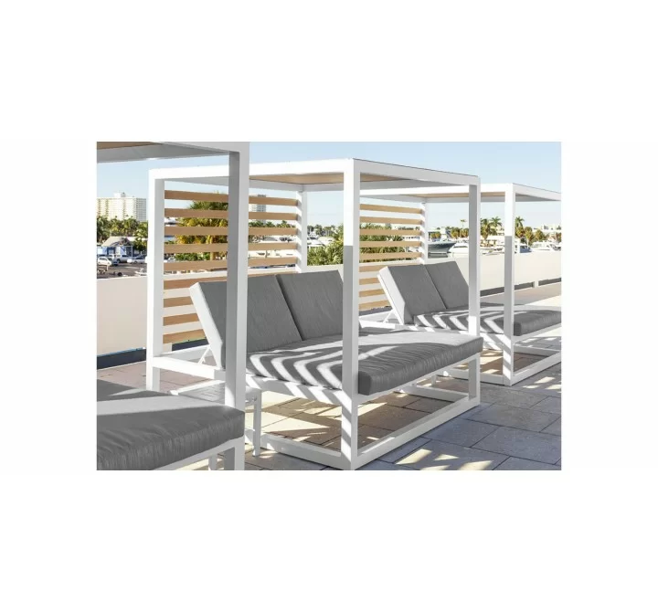 Source Outdoor Furniture Breeze Aluminum Daybed Square