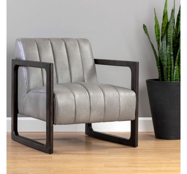 Sunpan Joaquin Lounge Chair Bravo Metal - Lifestyle