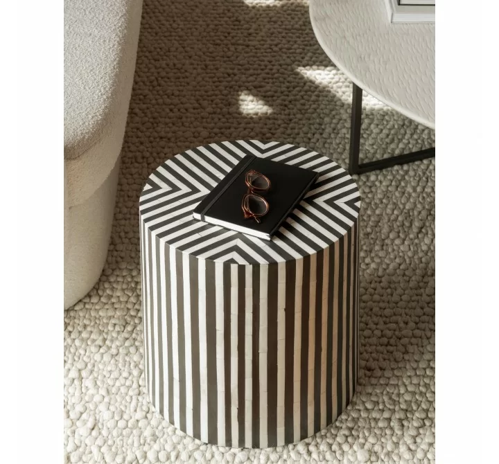 Moe's Home Collection Chameau Side Table - Lifestyle