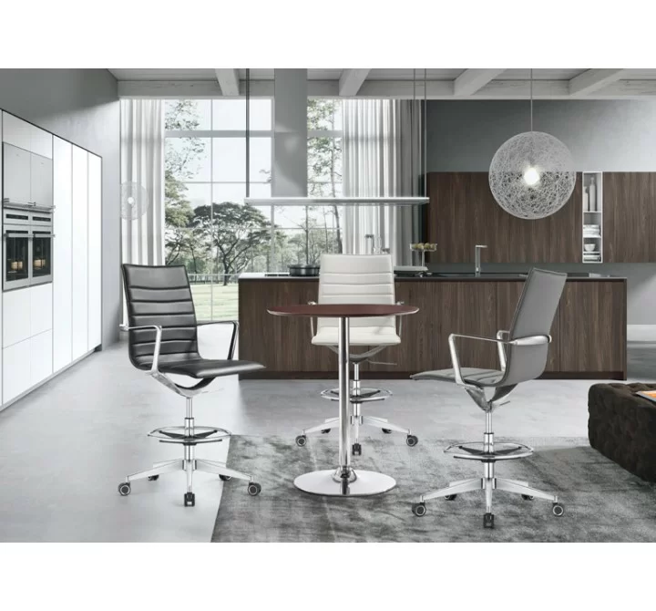 Woodstock Marketing Joe Mid Back Chair - Lifestyle