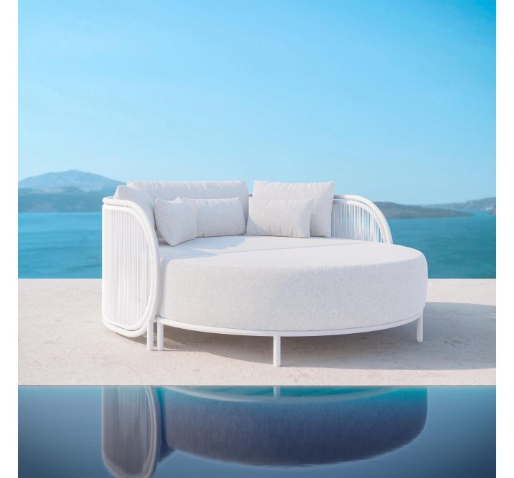 Azzurro Kamari Day Bed With Matte White Aluminum Frame And White Mist All-Weather Texteline Rope - Lifestyle