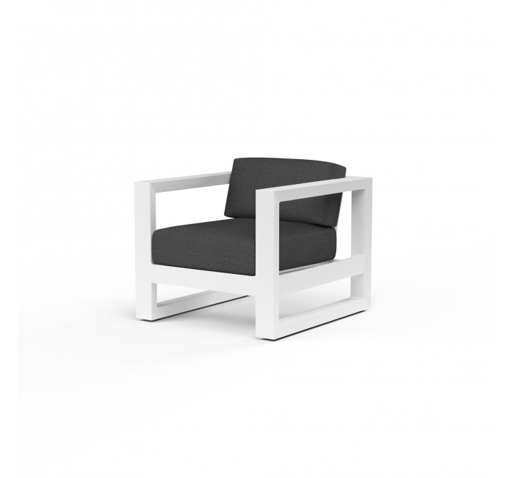 Newport Club Chair in Spectrum Carbon, No Welt - Front Side Angle