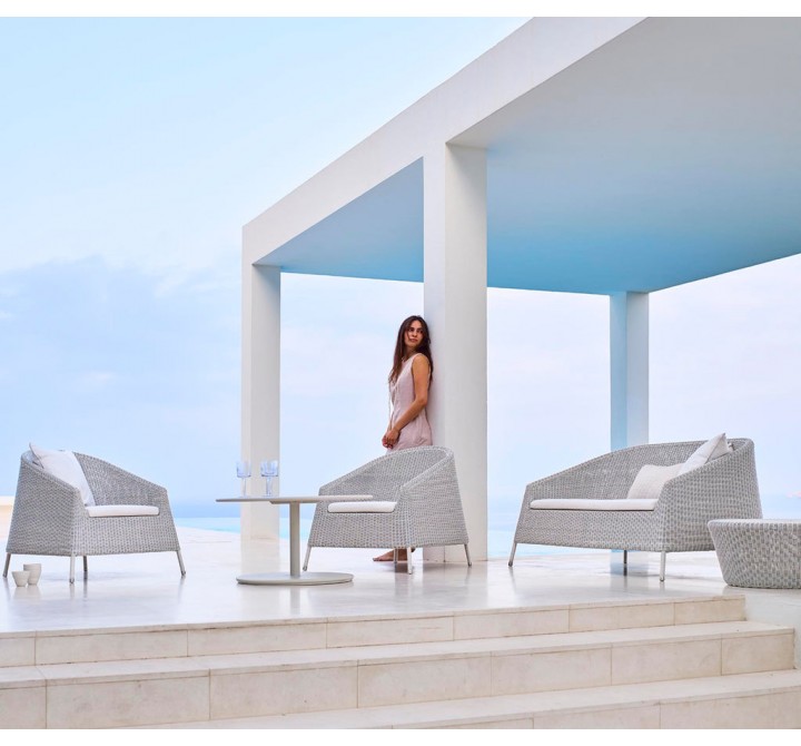 Cane-Line Kingston Lounge Chair Stackable outdoor view