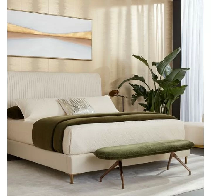 Sunpan Harris Bed Casablanca Cloud in Full / Queen / King - Lifestyle