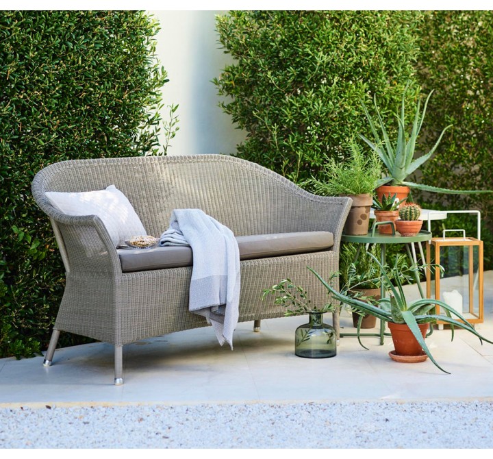 Cane-Line Lansing Sofa Seat Cushion Outdoor View