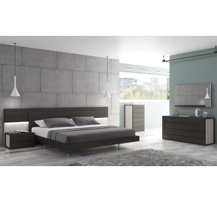 J&M Furniture Maia King & Queen Size Bed