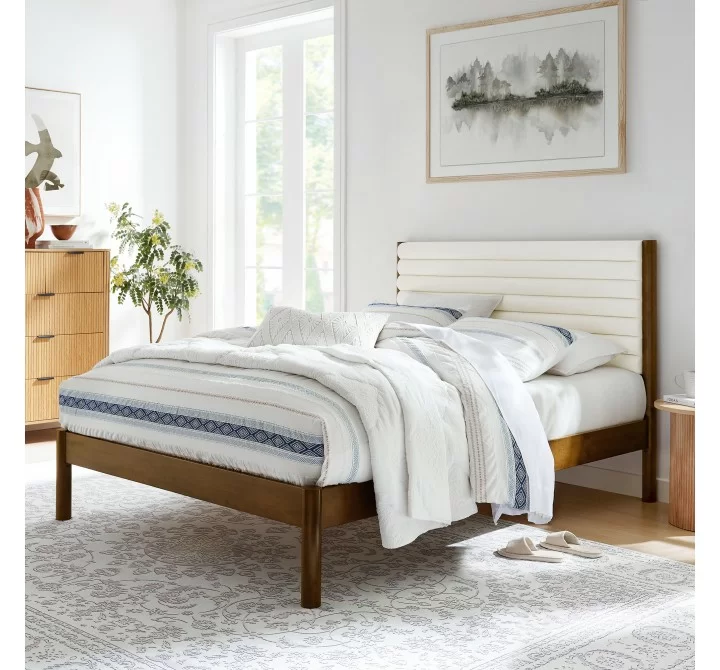 Modway Olea Channel Tufted Boucle Solid Wood Queen Platform Bed Walnut