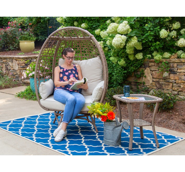 Tortuga Outdoor Rio Vista Outdoor Wicker Egg Chair with Swivel Base and Side Table