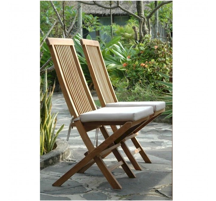 Anderson Teak Bristol Folding Chair lifestyle