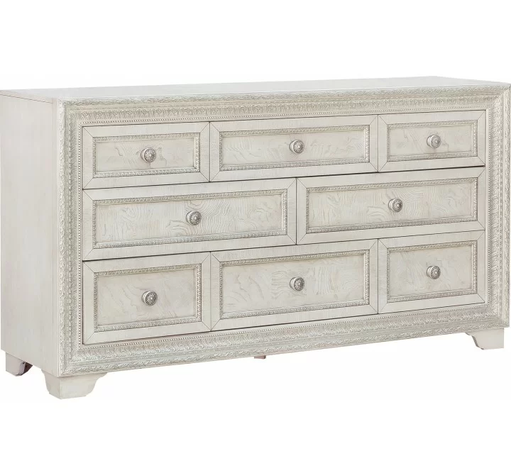 Pulaski Furniture Camila 8 Drawer Dresser 