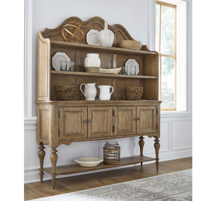 Pulaski Furniture Weston Hills Sideboard and Hutch