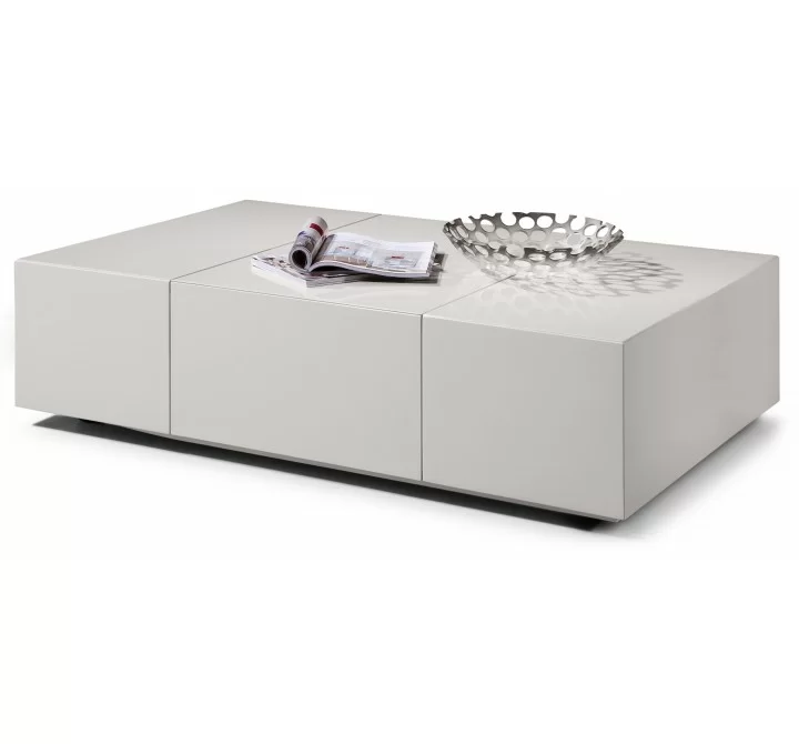 J&M Furniture W P592A Coffee Table