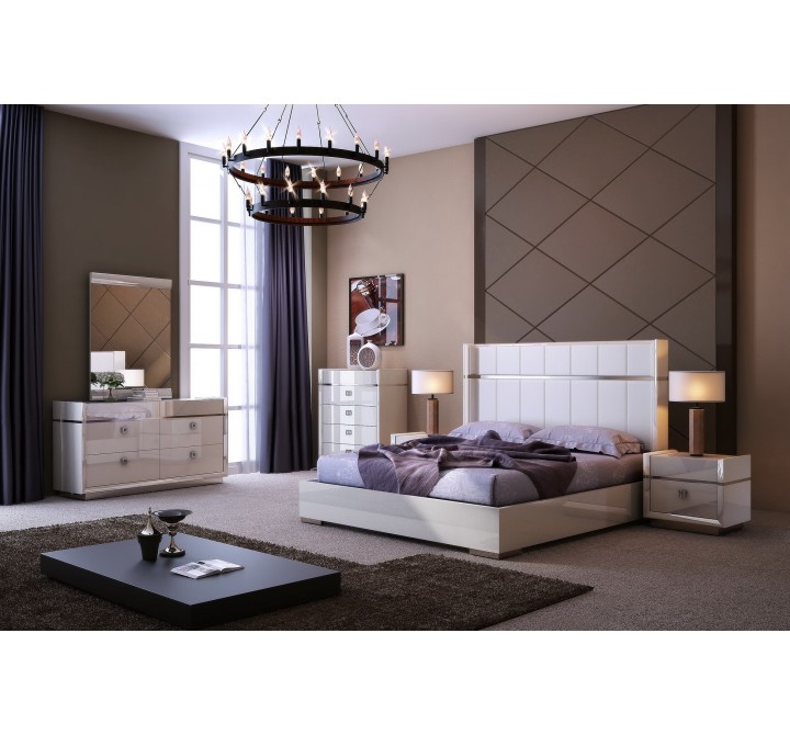 J&M Furniture Paris King Panel Bed in Light Grey 
