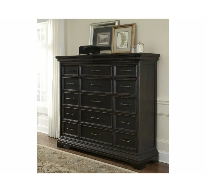 Pulaski Furniture Caldwell 17 Drawer Master Chest