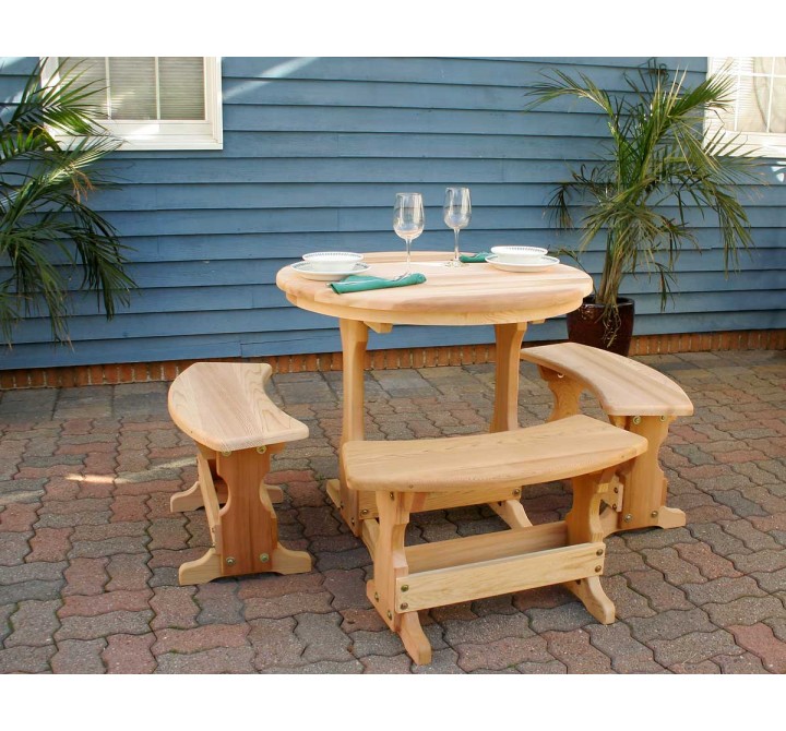 35" Cedar Round Trestle Dining Set