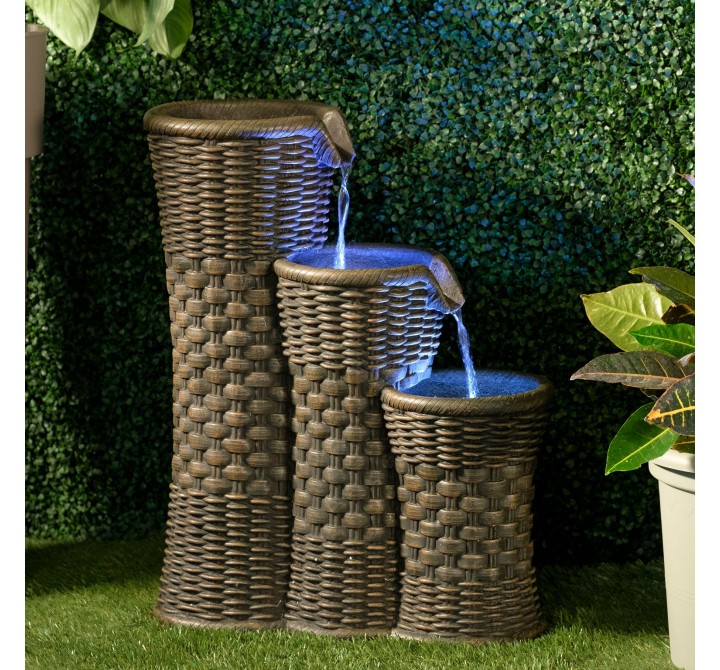 Alfresco Home Everwoven Outdoor Fountain - Lifestyle