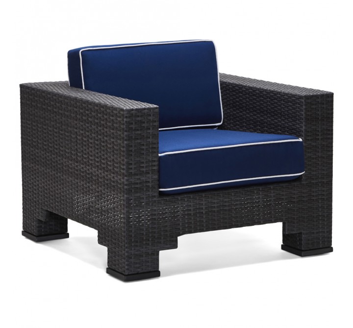 Woodard Lorenzo Lounge Chair - Angled